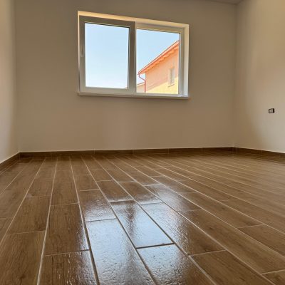 WhatsApp Image 2025-10-07 at 19.42.19 (1)